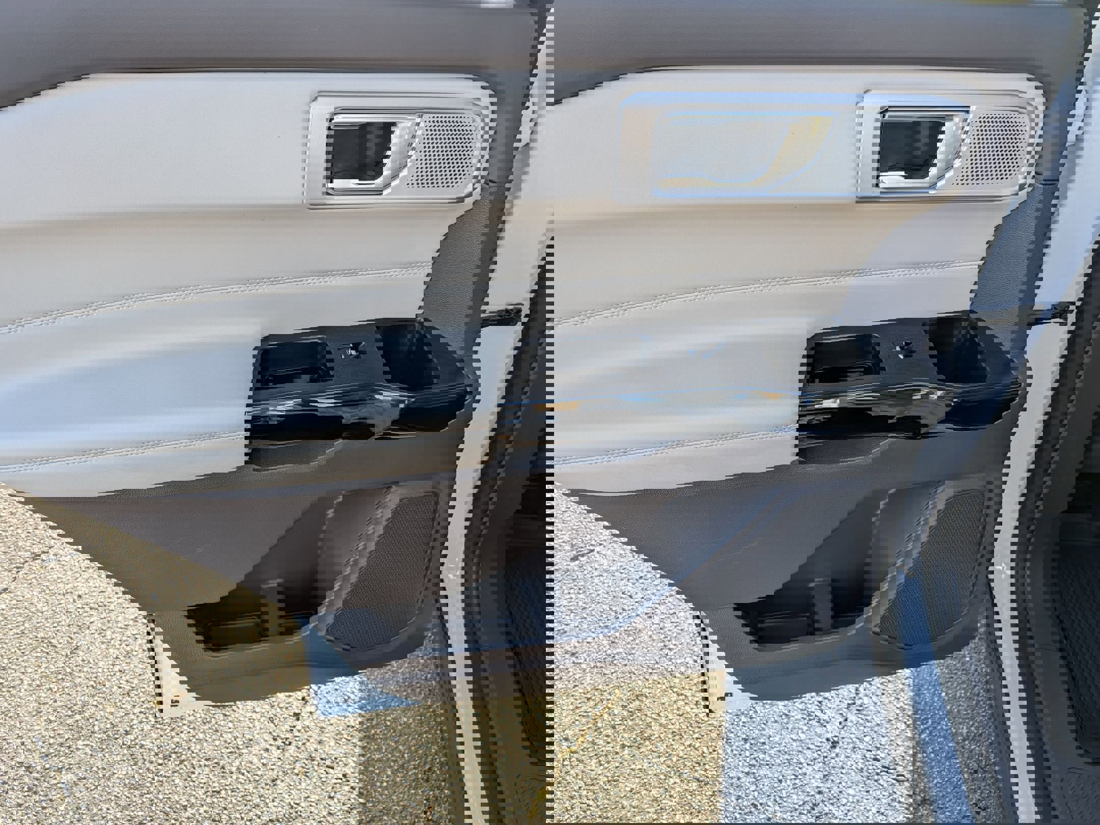 Used 2021 Ford Explorer Platinum w/ Equipment Group 601A image 28