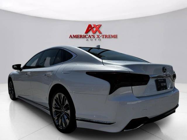 Used 2023 Lexus LS 500 w/ Accessory Package (Z2) RWD image 4