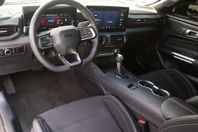 Used 2024 Ford Mustang Premium image 12