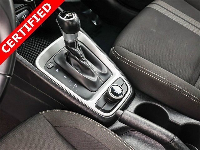 Certified 2023 Hyundai Venue SEL image 21