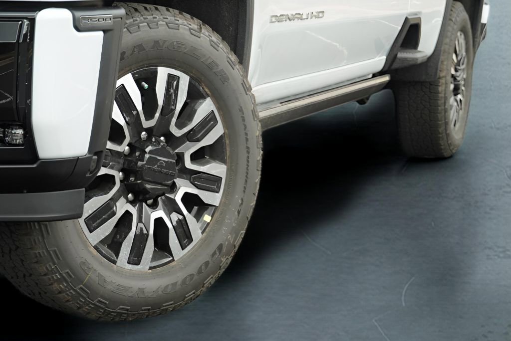 New 2026 GMC Sierra 3500 Denali Ultimate image 41