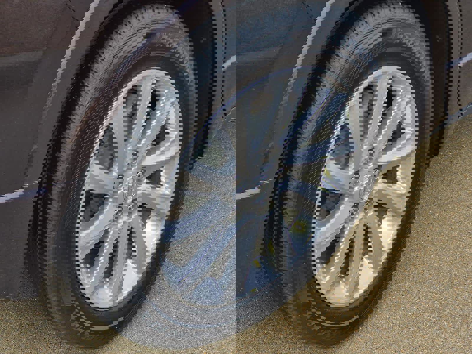 Used 2020 Buick Envision Essence image 7