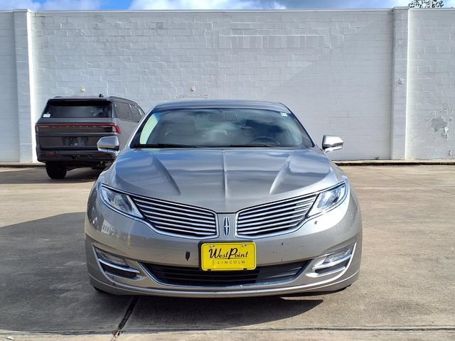 Used 2016 Lincoln MKZ w/ Equipment Group 300A Reserve FWD image 19