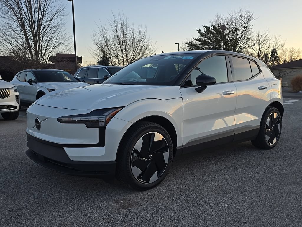 New 2026 Volvo EX30 Plus w/ Climate Package