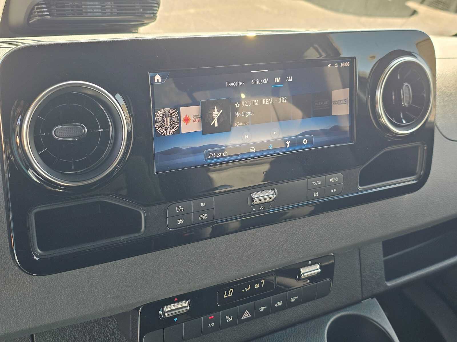 New 2026 Mercedes-Benz Sprinter 2500 image 26