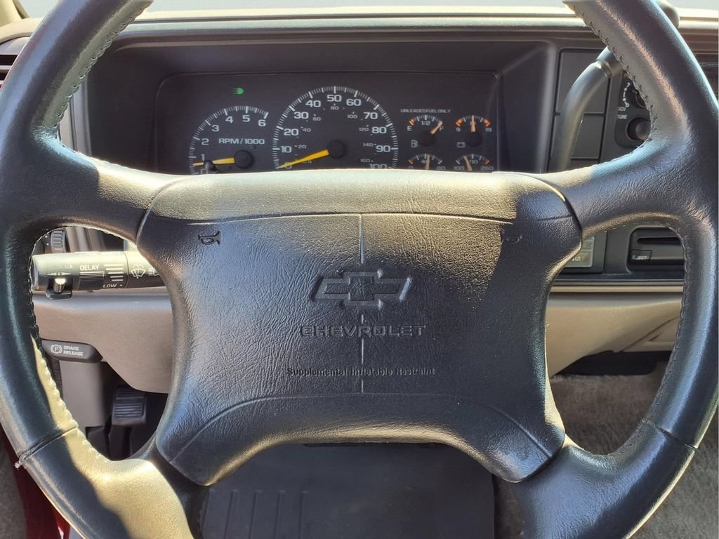 Used 1997 Chevrolet Tahoe 4WD 2-Door w/ Preferred Equipment Group 2 image 12