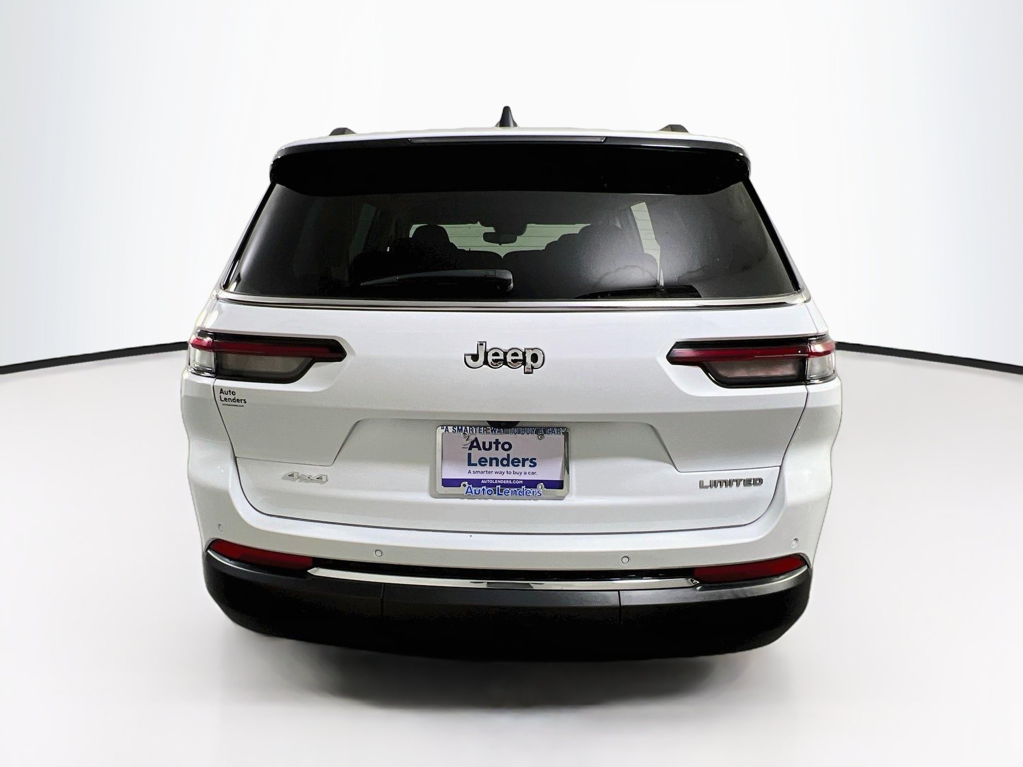 Used 2023 Jeep Grand Cherokee L Limited AWD/4WD image 6