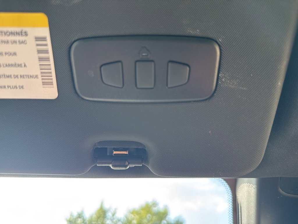 Used 2022 Alfa Romeo Stelvio Veloce image 42