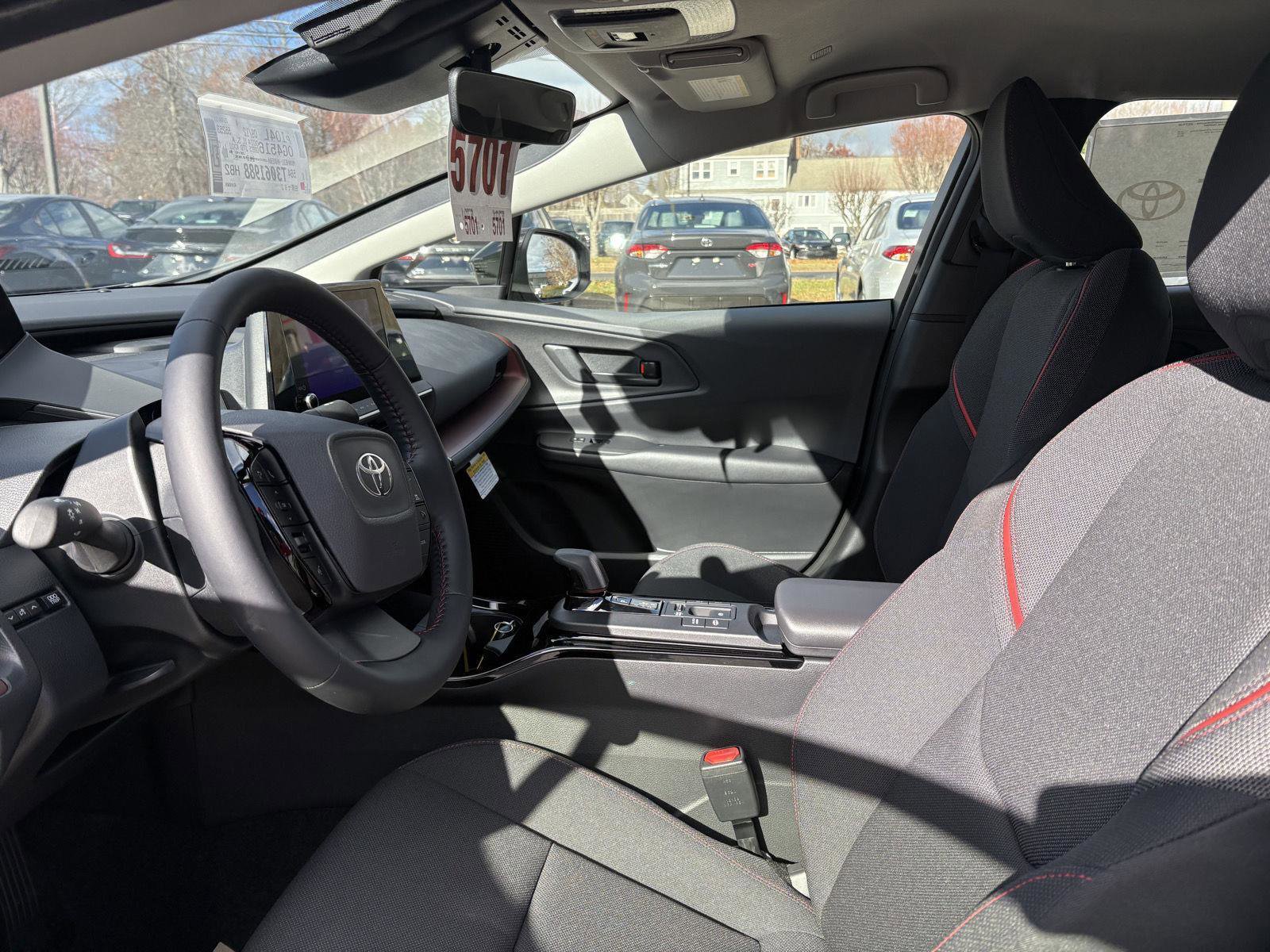 New 2026 Toyota Prius Plug-In Hybrid image 9