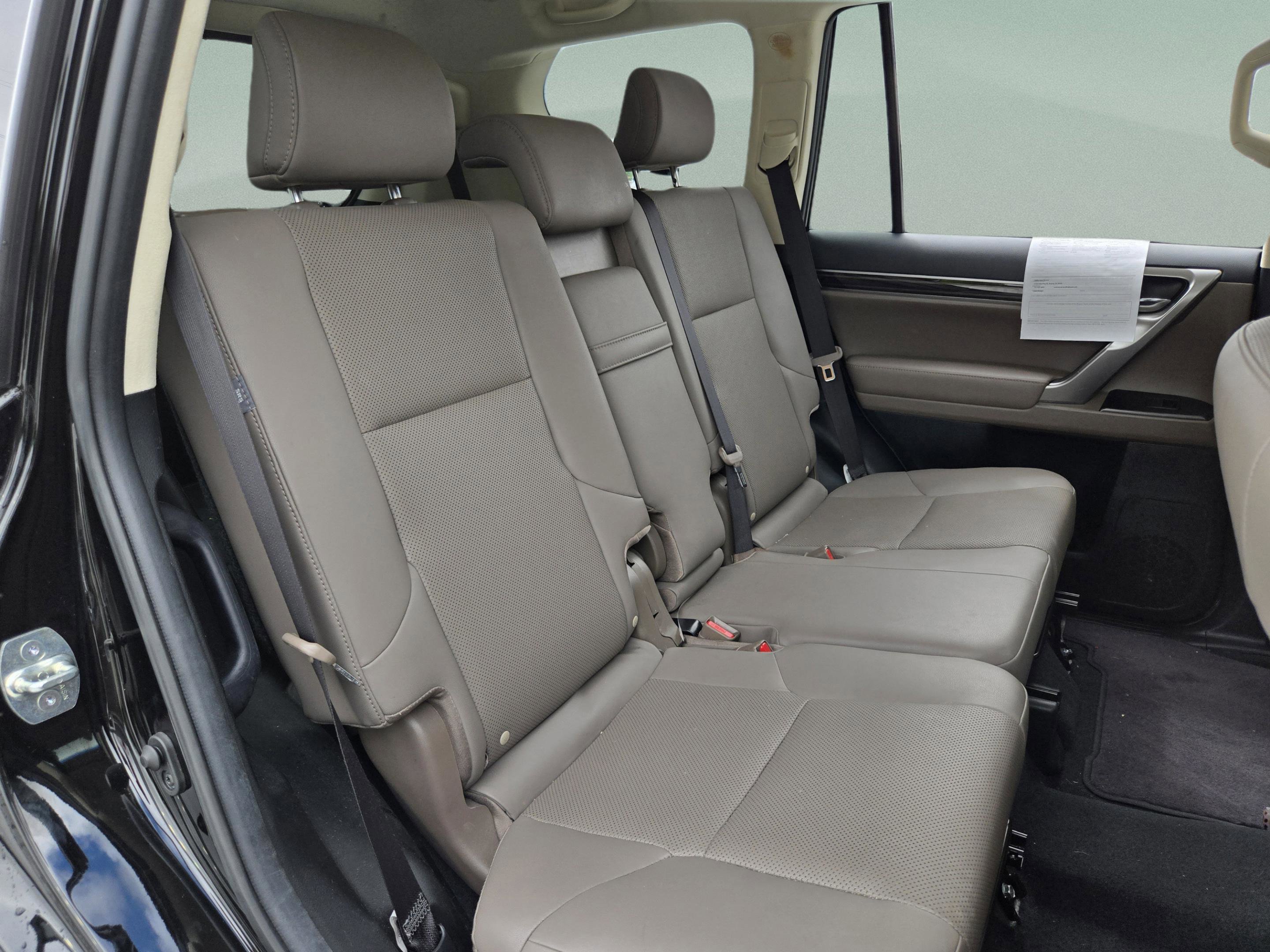 Used 2023 Lexus GX 460 Premium w/ Premium Package AWD/4WD image 18
