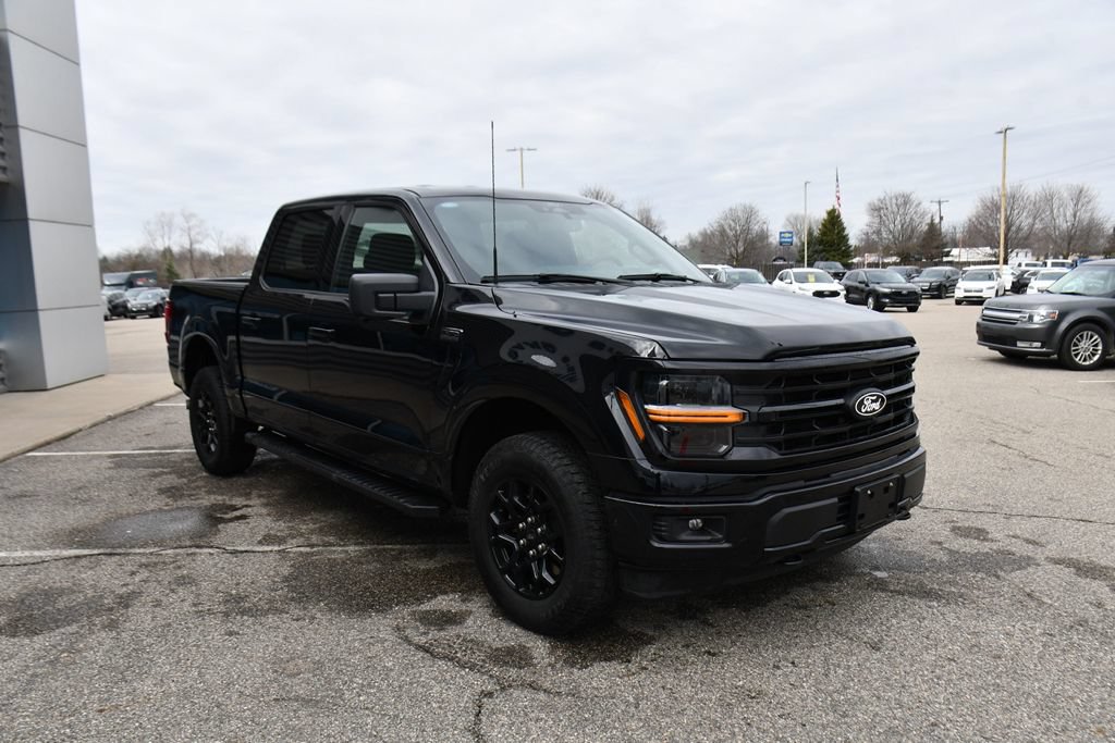 Used 2024 Ford F150 XLT w/ Tow/Haul Package AWD/4WD image 8
