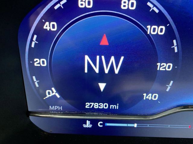 Used 2024 Chevrolet Silverado 3500 LT image 12