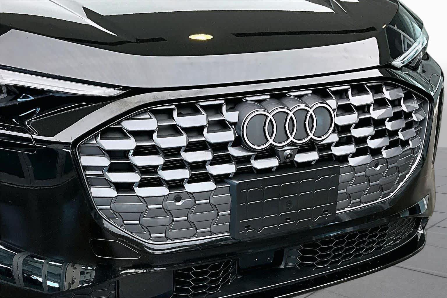 Certified 2025 Audi Q5 Premium w/ Premium Plus AWD/4WD image 32