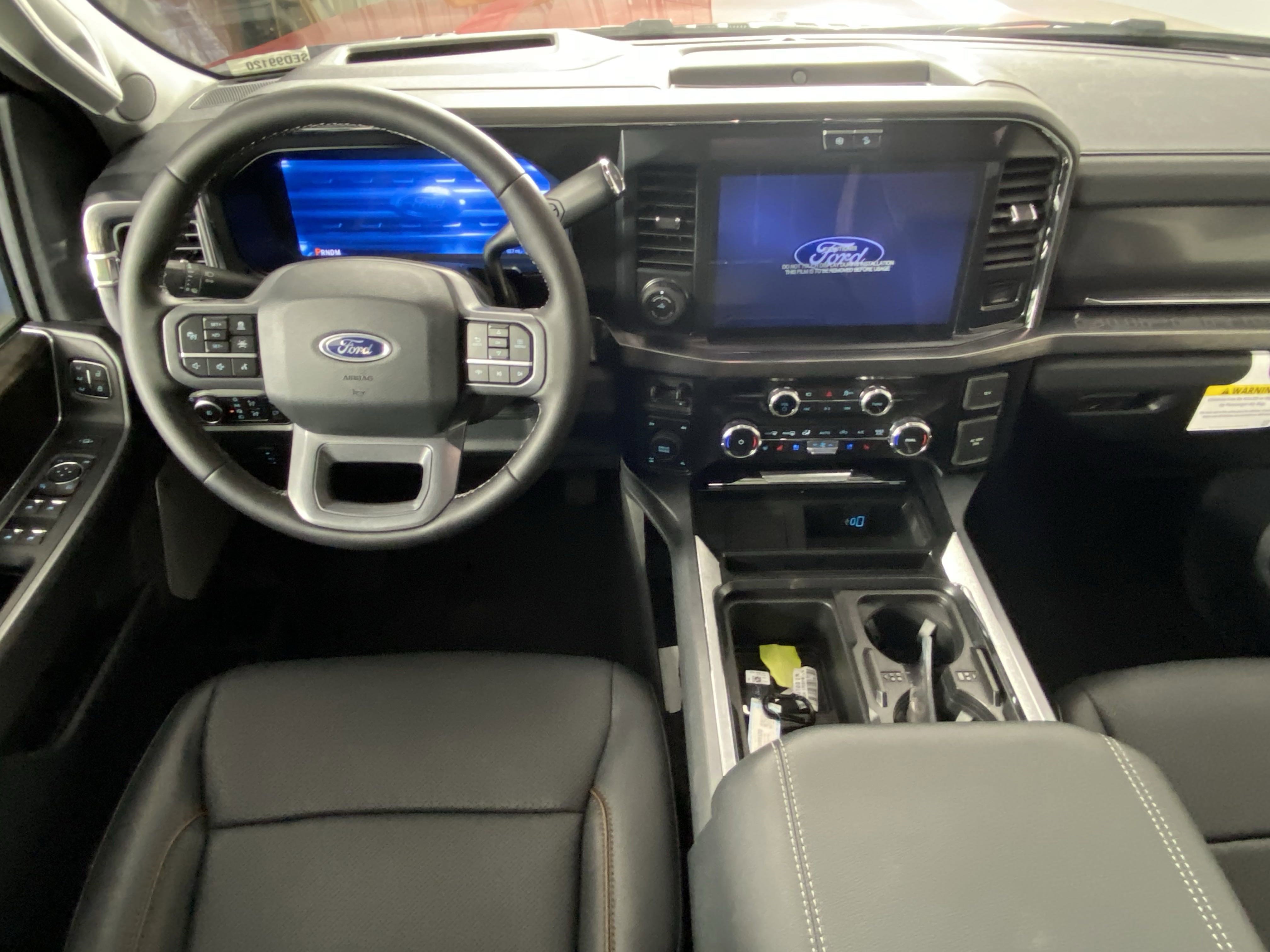 New 2025 Ford F250 Lariat w/ Lariat Ultimate Package image 11