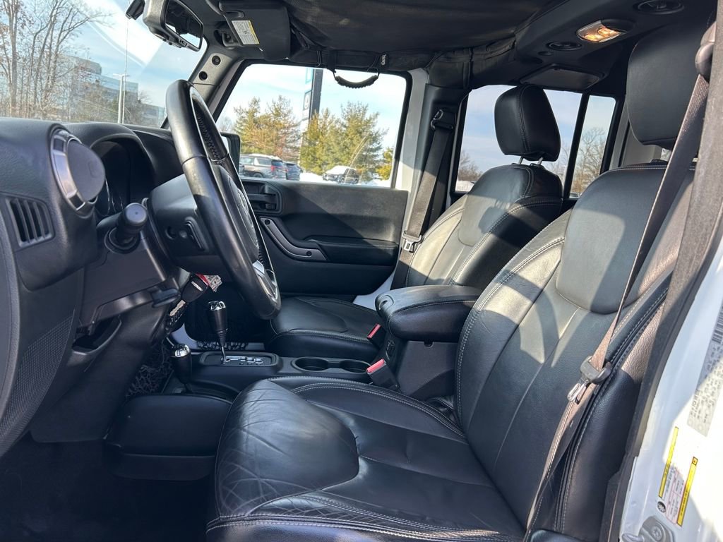 Certified 2018 Jeep Wrangler Unlimited Sahara image 18