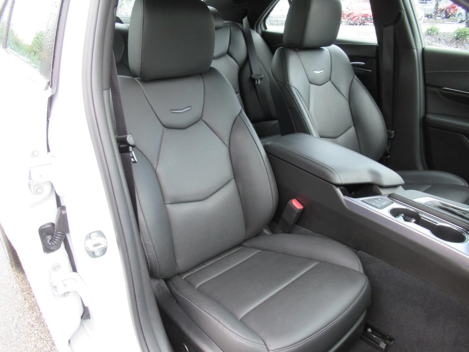 Certified 2026 Cadillac CT4 Premium Luxury RWD image 10