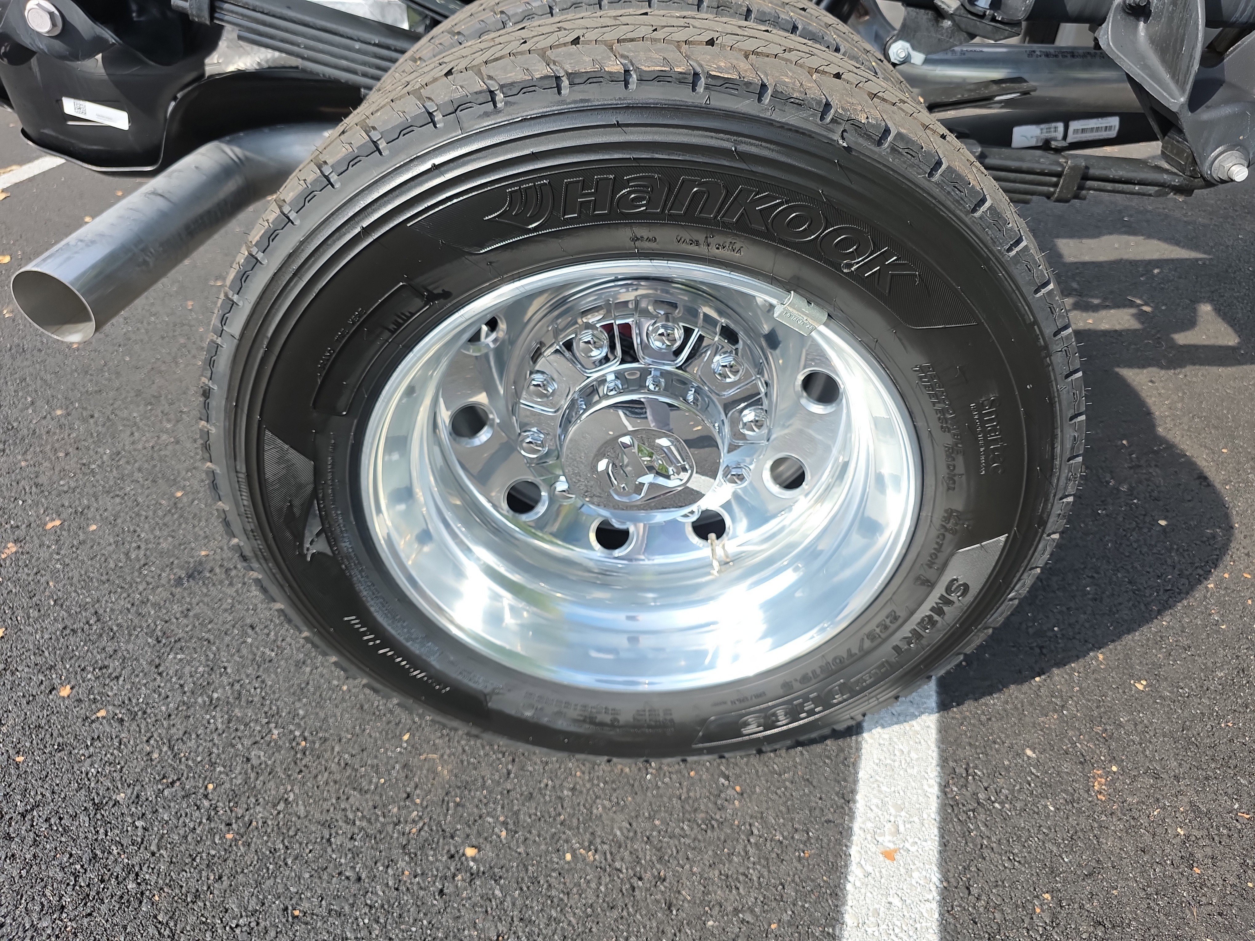 New 2026 RAM 5500 4x4 Regular Cab image 30