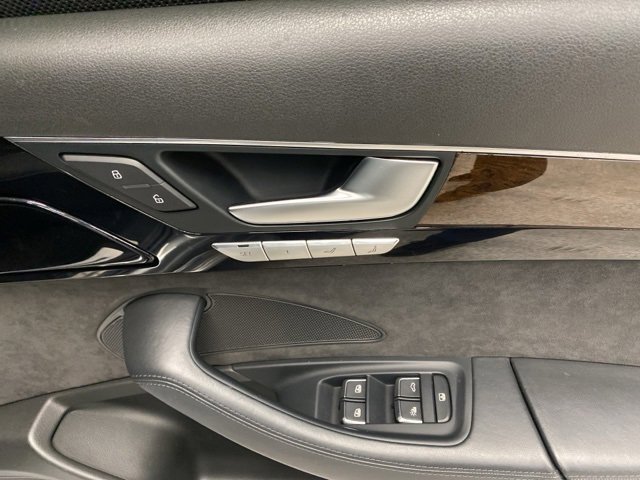 Used 2012 Audi A8 L 4.2 image 34