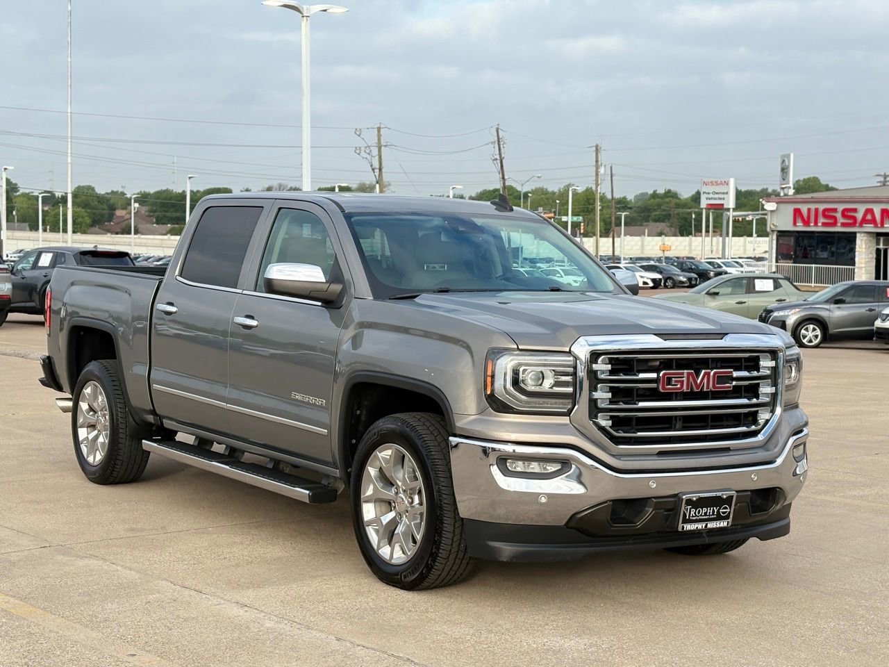 Used 2017 GMC Sierra 1500 SLT image 5