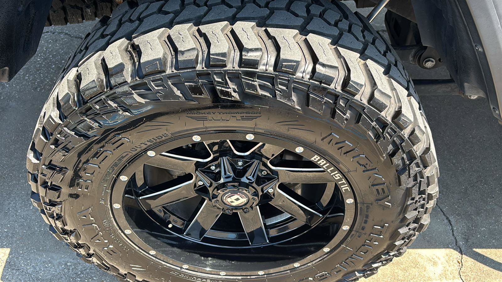 Used 2020 Jeep Gladiator Rubicon AWD/4WD image 11