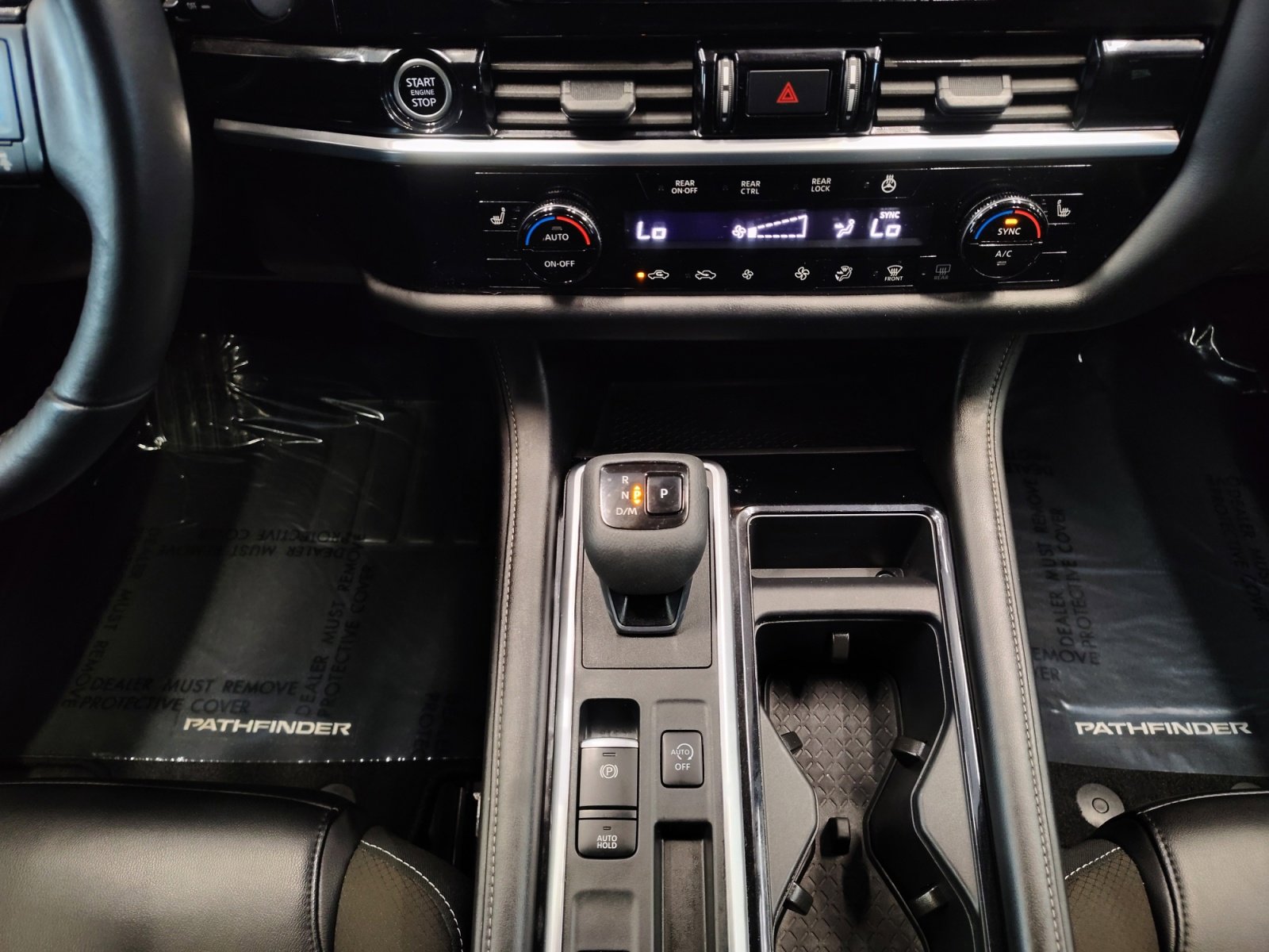 Used 2024 Nissan Pathfinder SL w/ SL Premium Package image 23