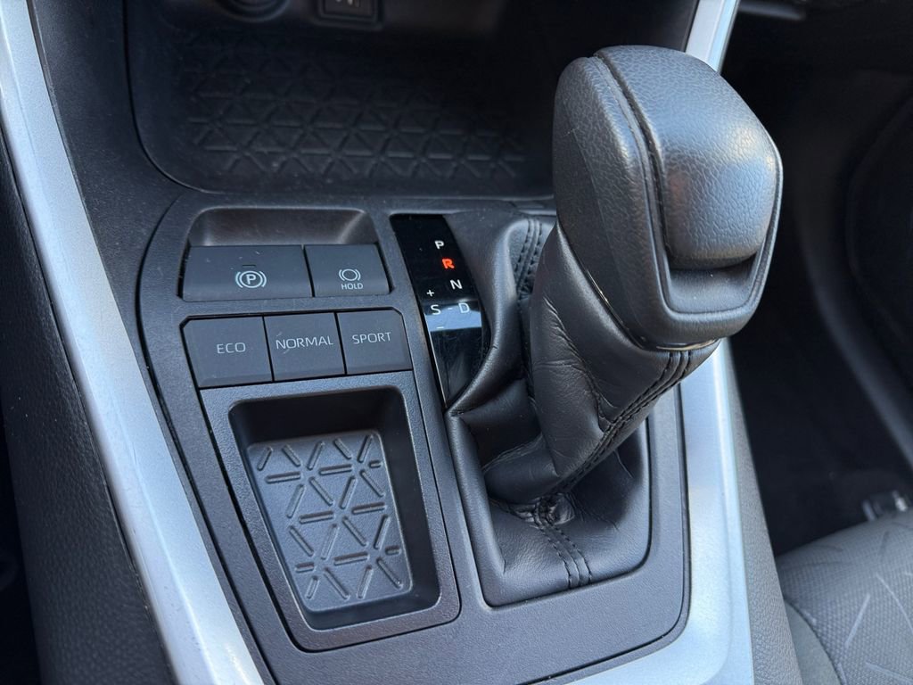 Certified 2024 Toyota RAV4 XLE image 37