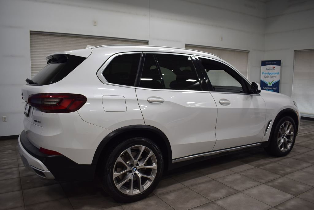 Used 2022 BMW X5 xDrive40i image 4