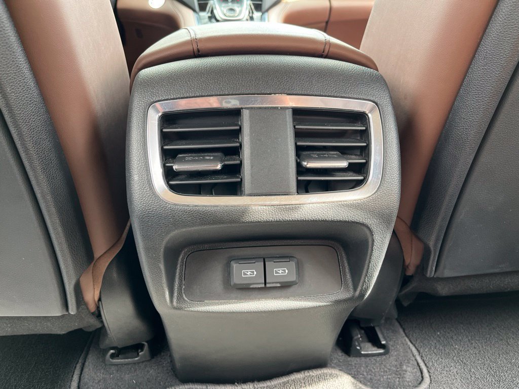Used 2021 Acura RDX w/ Technology Package FWD image 18