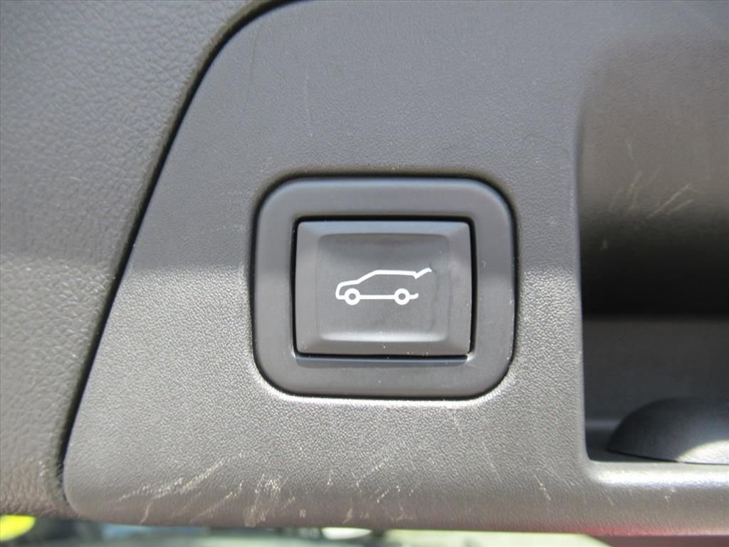 Used 2022 Buick Envision Avenir w/ Technology Package II image 35