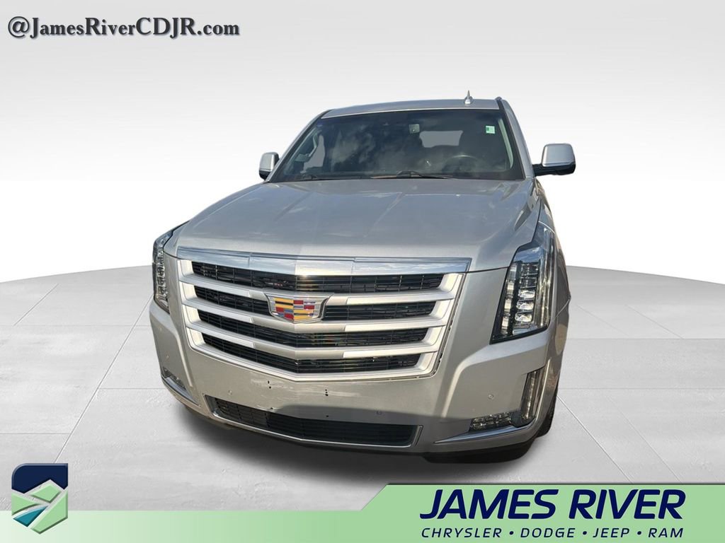 Used 2016 Cadillac Escalade ESV Luxury AWD/4WD image 3