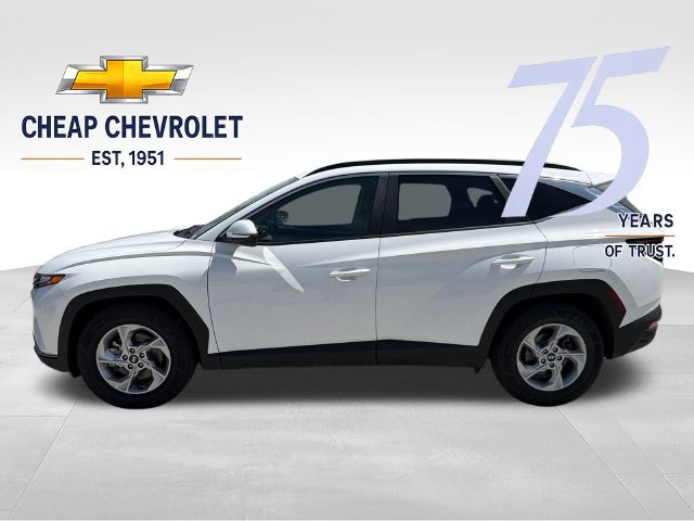 Used 2023 Hyundai Tucson SEL FWD image 2