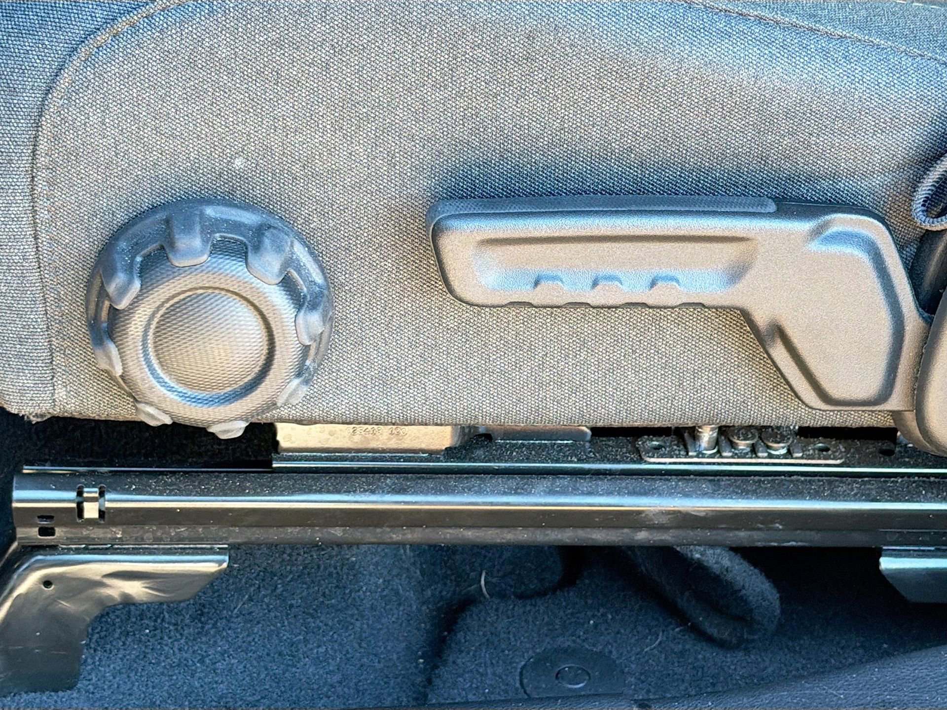 Used 2024 Jeep Wrangler Sport S image 25