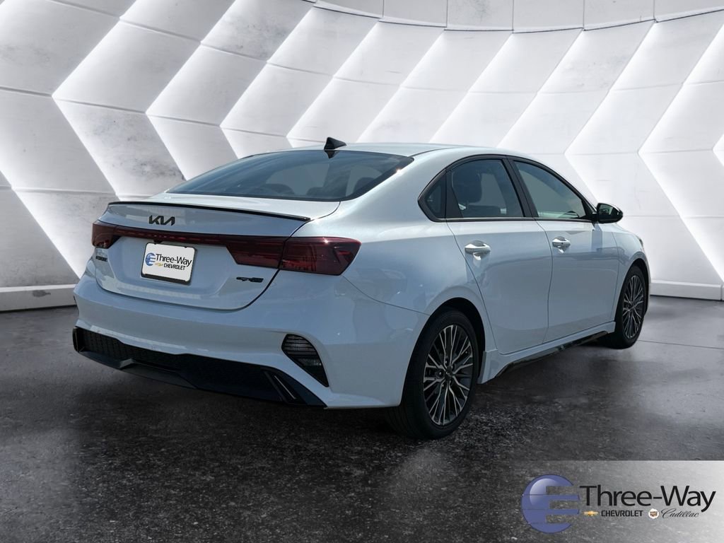 Used 2023 Kia Forte GT-Line image 5