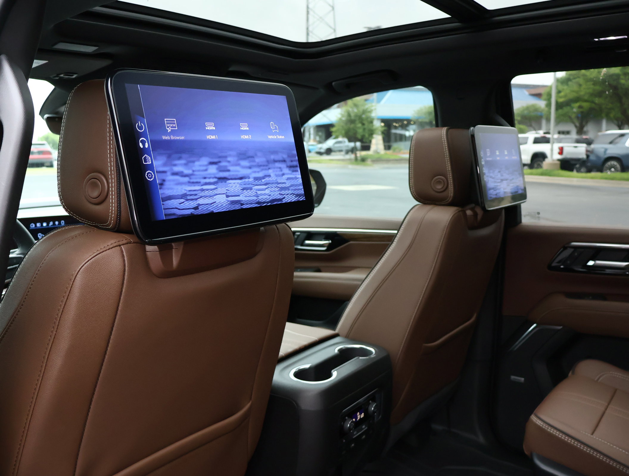 New 2026 Chevrolet Tahoe High Country AWD/4WD image 5