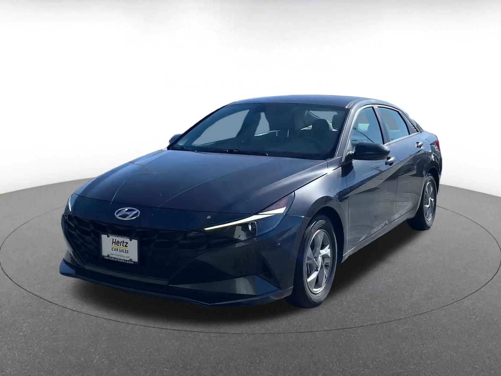 Used 2021 Hyundai Elantra SE image 7