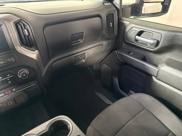 Used 2022 Chevrolet Silverado 2500 Custom w/ Custom Convenience Package AWD/4WD image 28