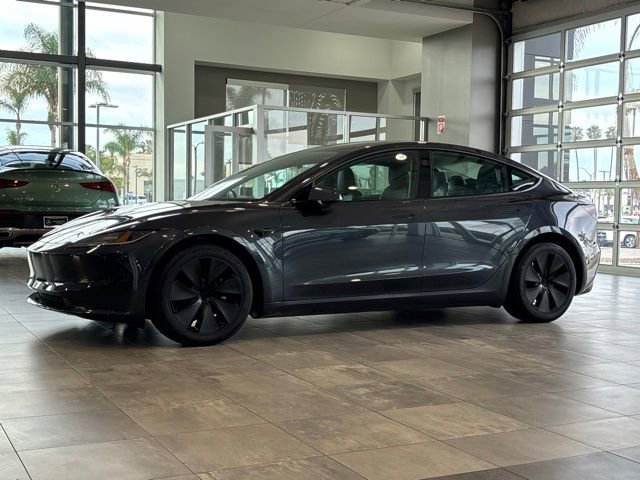 Used 2024 Tesla Model 3 Standard Range image 7