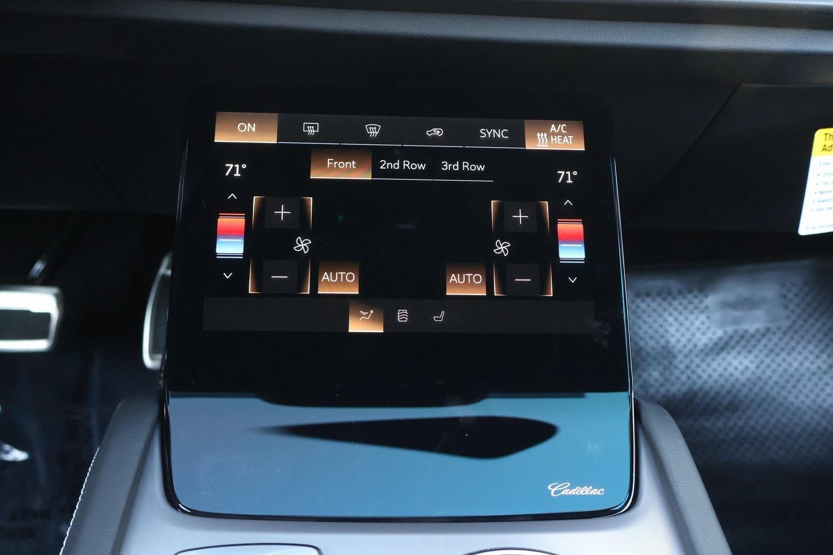 New 2026 Cadillac Vistiq Luxury image 28