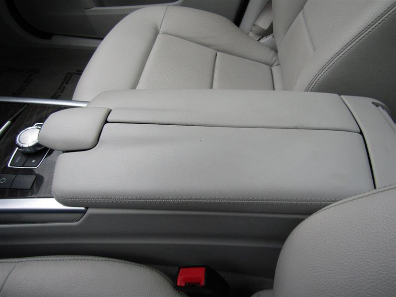 Used 2015 Mercedes-Benz E 350 Sedan w/ Premium 1 Package image 22