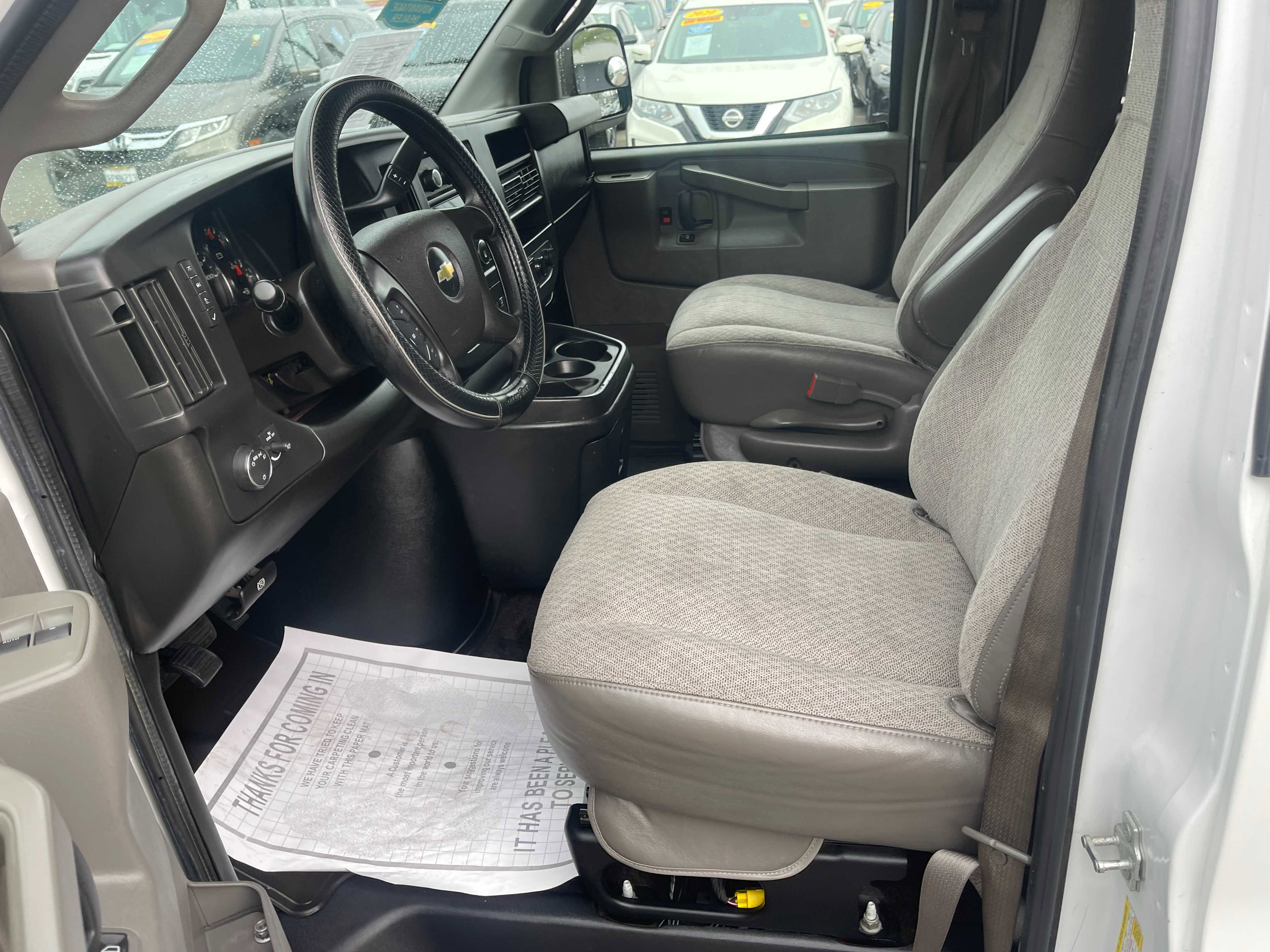 Used 2016 Chevrolet Express 3500 LT w/ LT Preferred Equipment Group image 19