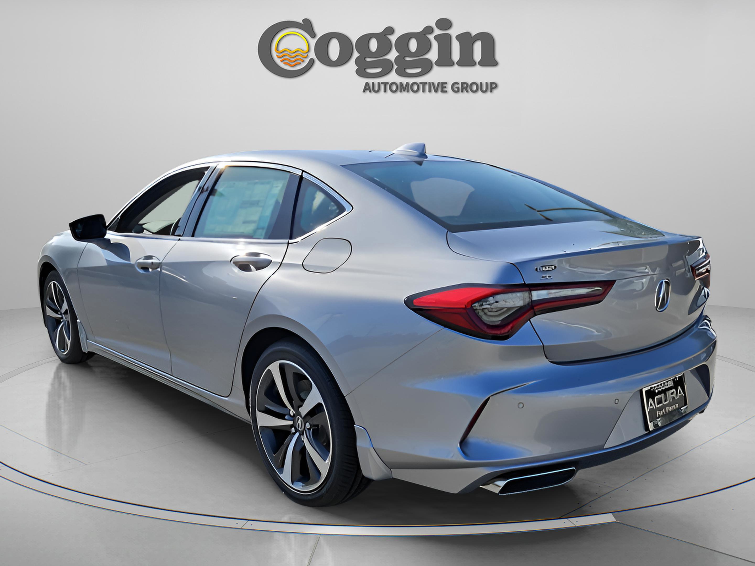 New 2025 Acura TLX w/ Technology Package FWD image 3