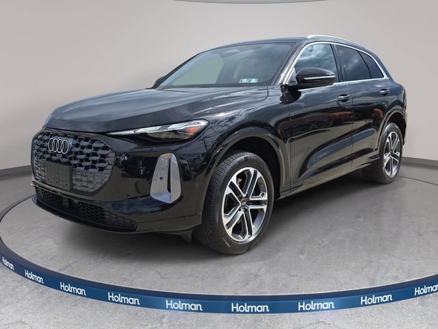 Used 2025 Audi Q5 Premium w/ Convenience Package