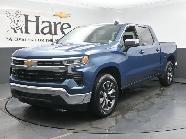 Used 2024 Chevrolet Silverado 1500 LT AWD/4WD image 38