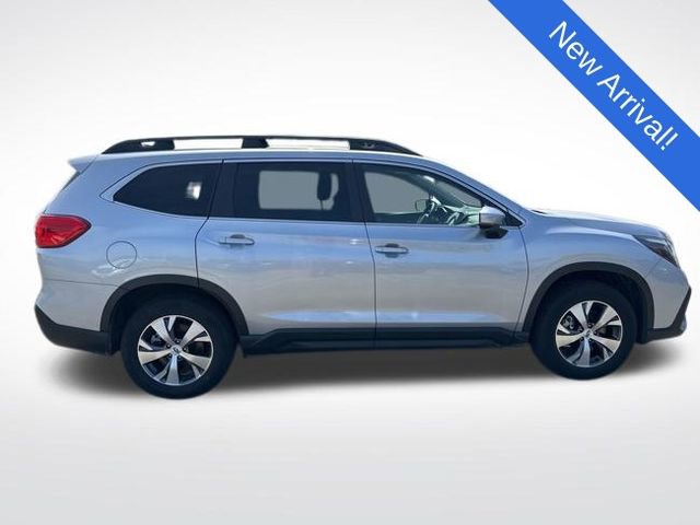 Used 2025 Subaru Ascent Premium AWD/4WD image 8