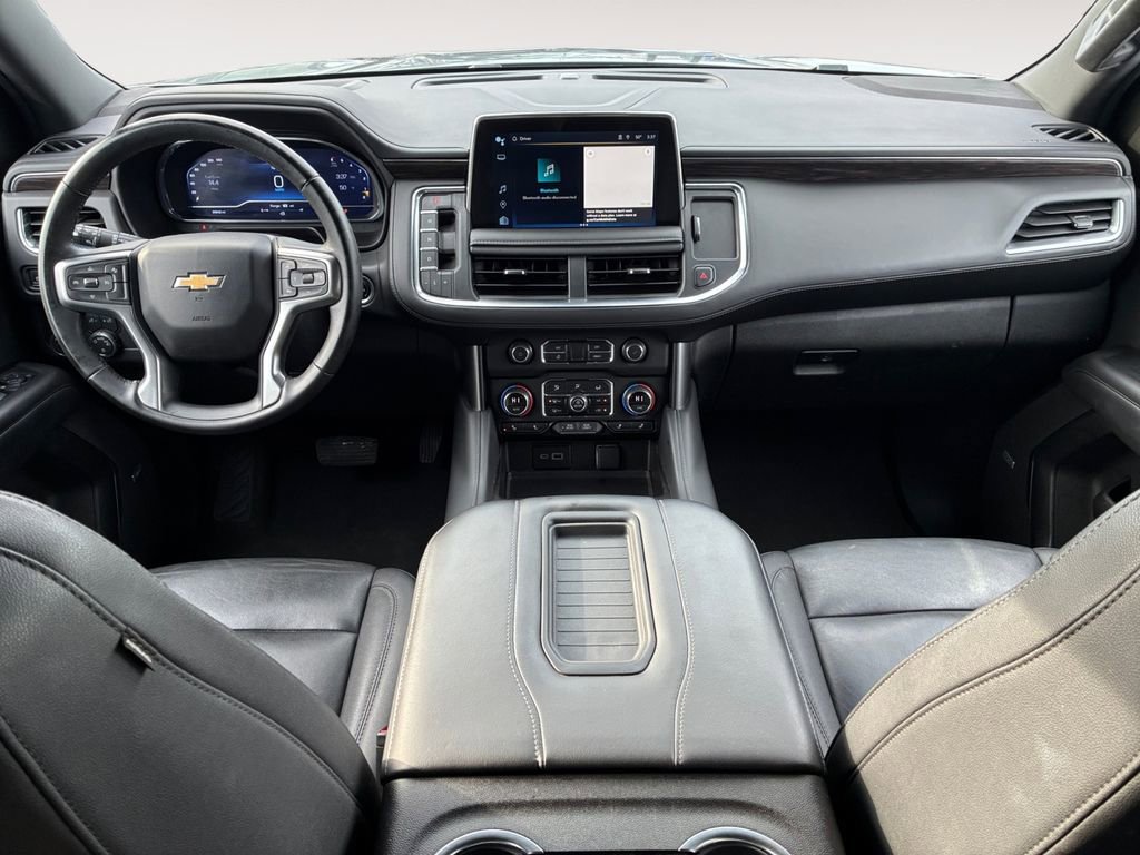 Used 2024 Chevrolet Suburban LT image 10