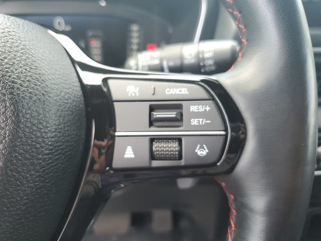 Certified 2025 Honda Pilot Black Edition image 31