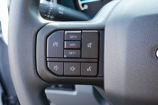 New 2026 Ford F250 XLT w/ FX4 Off-Road Package AWD/4WD image 16