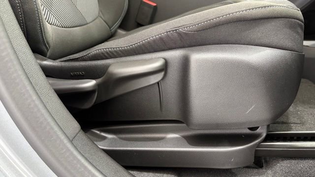 New 2027 Chevrolet Bolt LT w/ Comfort Package FWD image 21