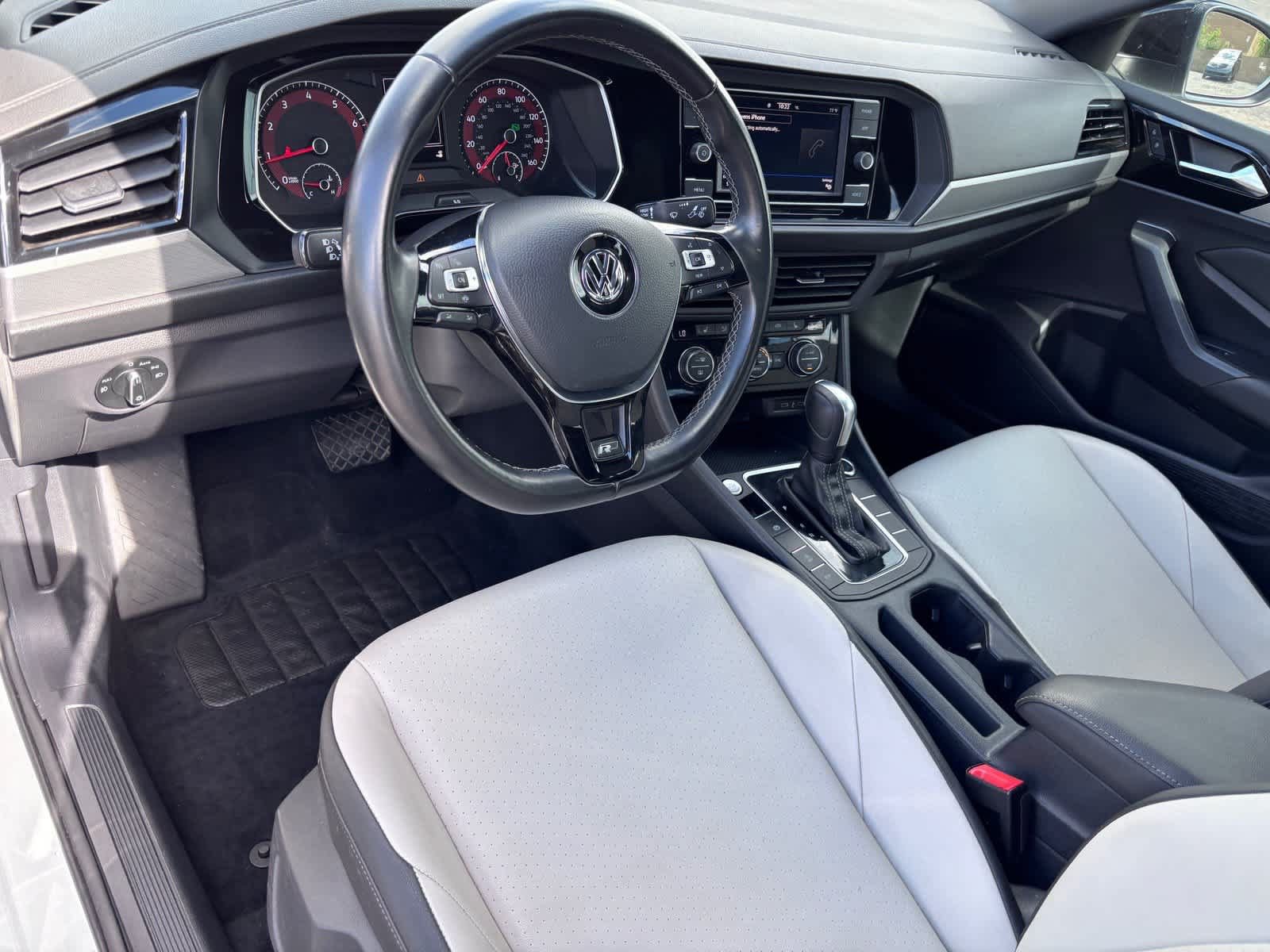 Used 2021 Volkswagen Jetta R-Line FWD image 14