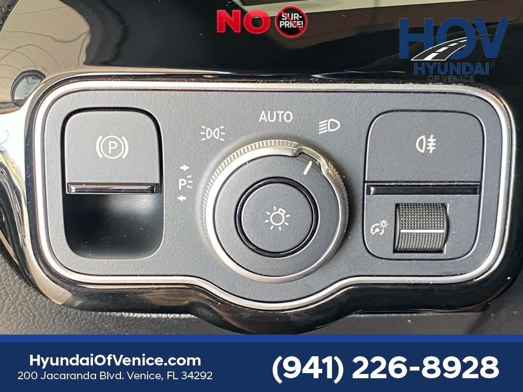 Used 2022 Mercedes-Benz A 220 4MATIC image 35